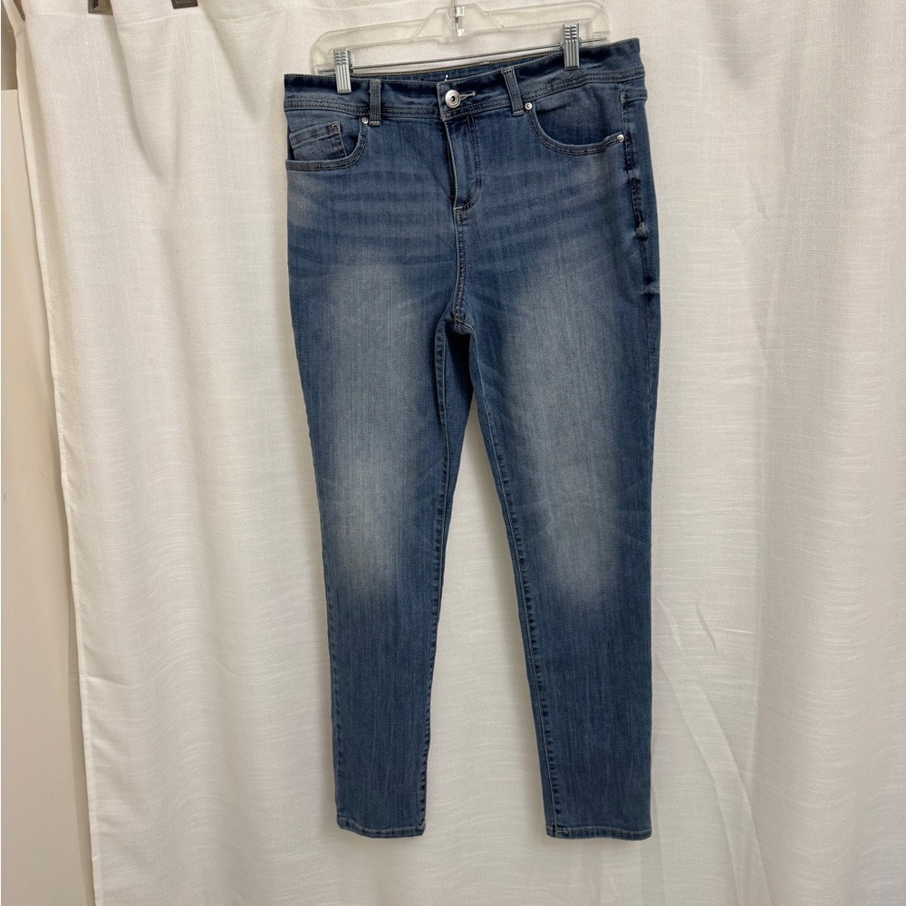17” wClassic Blue Women's Jeans skinny leg regular fit